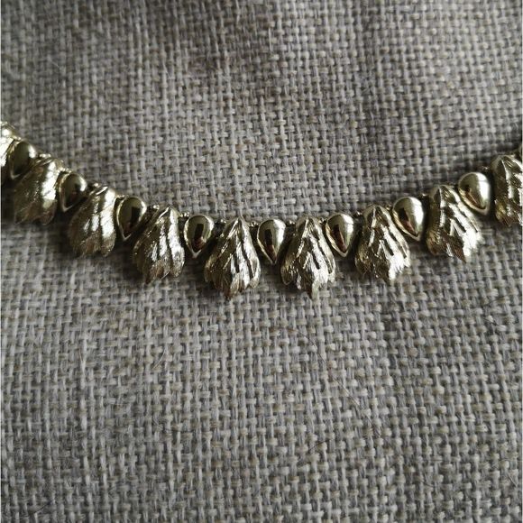 Vintage Heirloom Necklace - Picture 2 of 5